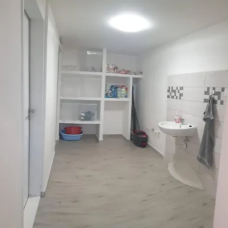 Rodinny Mayer Hétvégi ház Pouzdrany